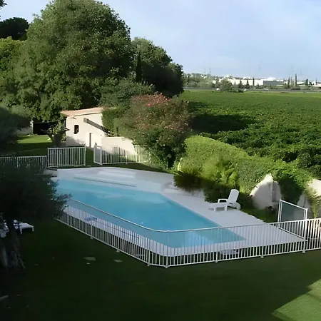 Du Mas Affortit * 尼姆